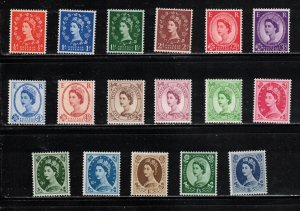 GREAT BRITAIN Scott # 353-369 MH - QEII - Nice Lightly Hinged Set CV $11