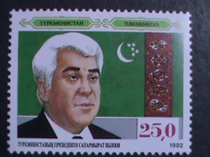 ​TURKMENISTAN-1992 SC#7-PRESIDENT SAPARMURAD NIYAZOV MNH VERY FINE