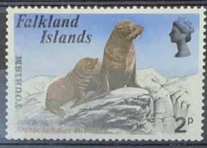 FALKLAND ISLANDS 1972 WILDLIFE 2d SG296 LIGHTLY MOUNTED MINT