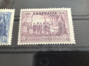 Australia 1937 mounted mint  stamps Ref 57227