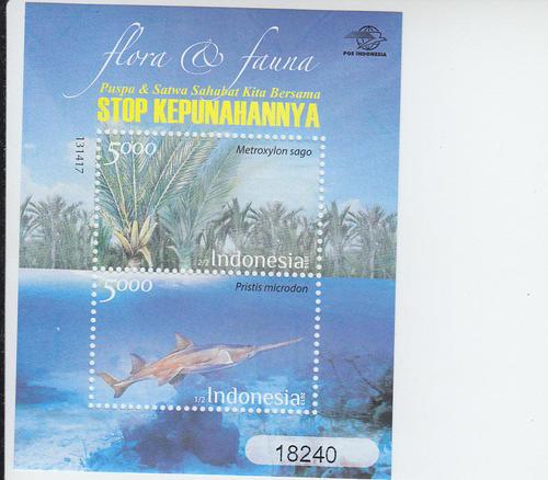 2013 Indonesia Flora & Fauna SS (Scott 2367) MNH