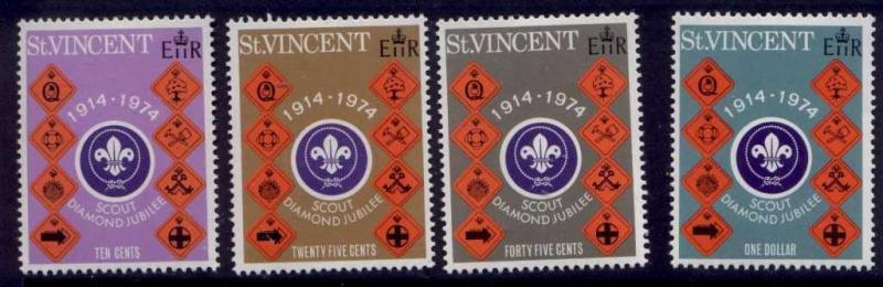 St Vincent 385-8 MNH Boy Scouts, Crest