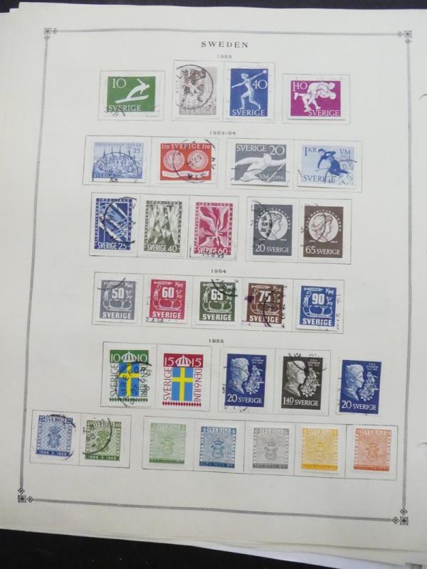 EDW1949SELL : SWEDEN Very clean Mint & Used collection on album pages. Cat