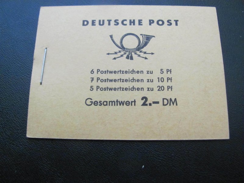 GERMANY DDR 1950S MNH BOOKLET  XF  (100)