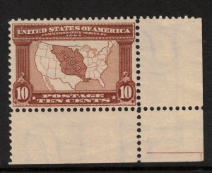 USA #327 Very Fine Never Hinged Lower Right Margin Single