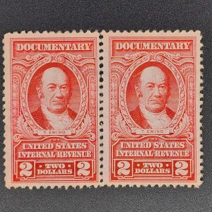 R670 Mint pair OG-NH