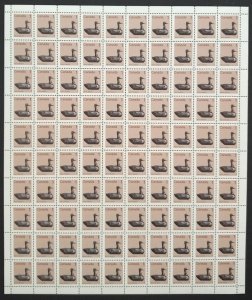 Canada 917aii Sheet Field Stock MNH