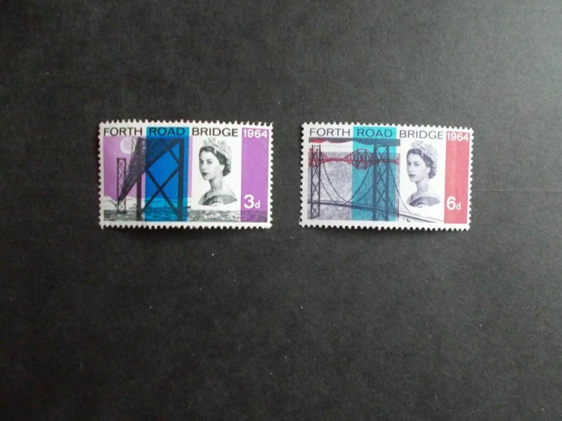 1964 Forth Road Bridge Phosphor Complete Set of 2 (SG 659p-660p) Cat £5 U/M