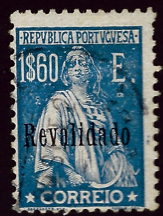 Portugal SC#495 Used F-VF SCV$17.50...A Wonderful Country!