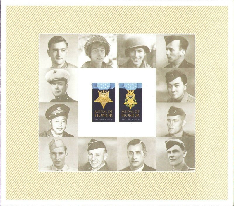 2822-2823 Medal of Honor WW II Stamp Folio of 20 2013