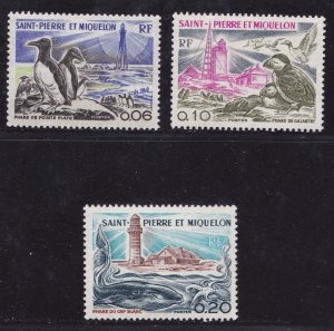 1975 ST. PIERRE ET MIQUELON - Birds and lighthouses, n . 445-447 MNH / **