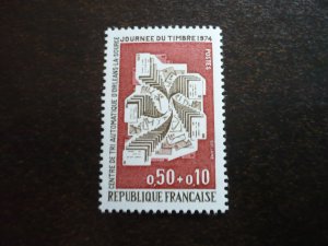 Stamps - France - Scott# B477 - Mint Never Hinged Set of 1 Stamp