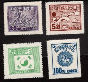 Korea 122-125 Dragon, Crane, Flag No gum as issued MNH 1951 F