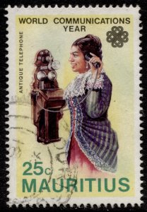 Mauritius #562 World Communications Used CV$0.30