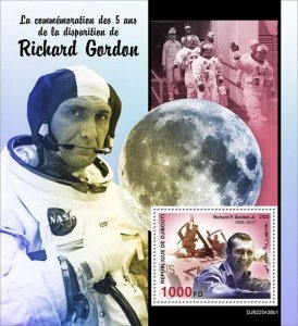 2022/08 - DJIBOUTI  - RICHARD GORDON I      1V    MNH **