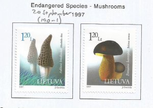 LITHUANIA - 1997 -Endangered Species, Mushrooms -  Perf 2v Set - M L H