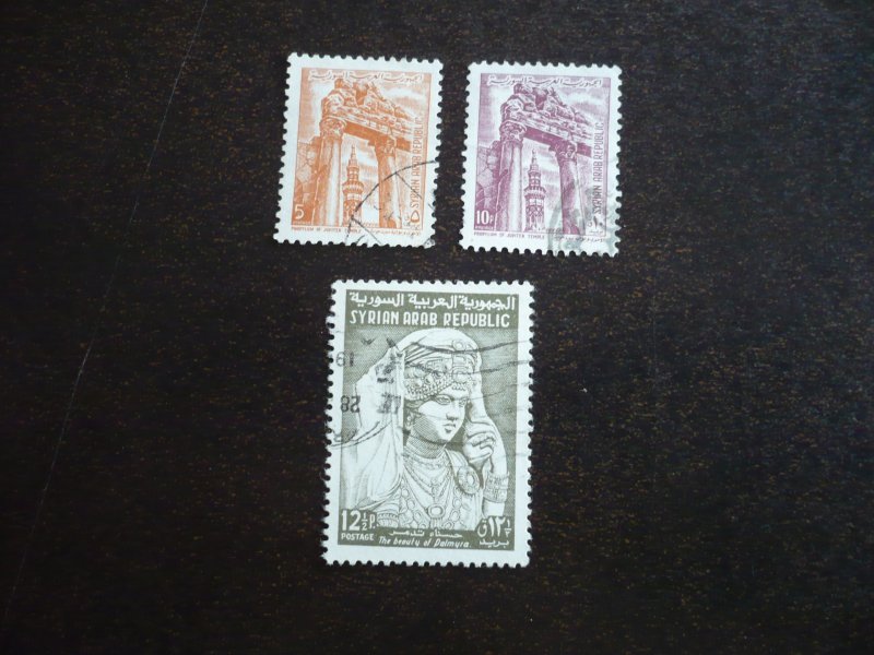 Stamps - Syria - Scott# 430,432,433 - Used Part Set of 3 Stamps