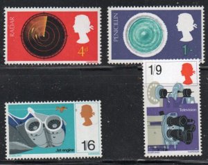 Great Britain Sc 518-521 1967 British Discoveries stamp set mint NH