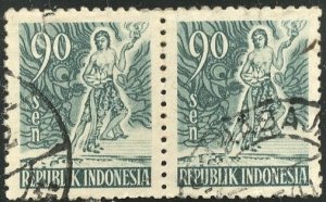 INDONESIA #386, USED PAIR - 1953 - INDO136