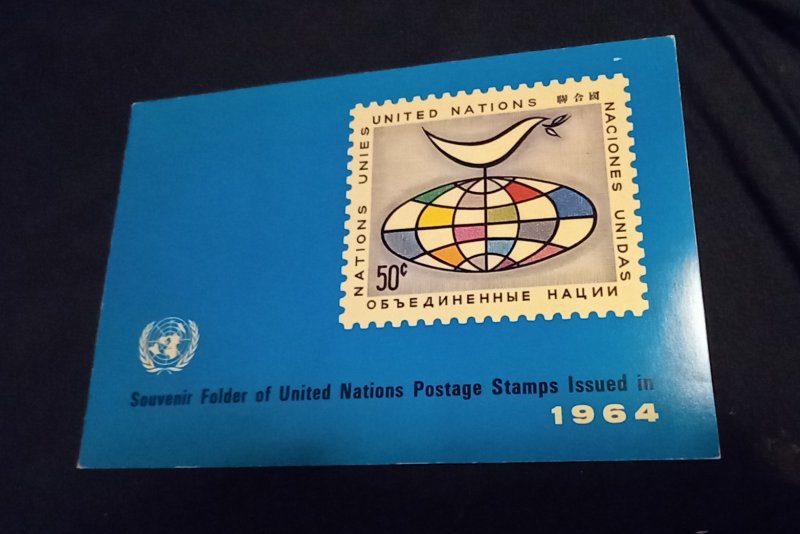 UNITED NATIONS NEW YORK 1958 TO 1964 SOUVENIR FOLDERS WITH STAMPS $72.00