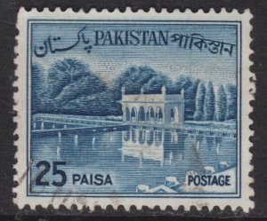 Pakistan 1963 Shalimar Gardens Lahore 25p Fine Used SG 177 VGC