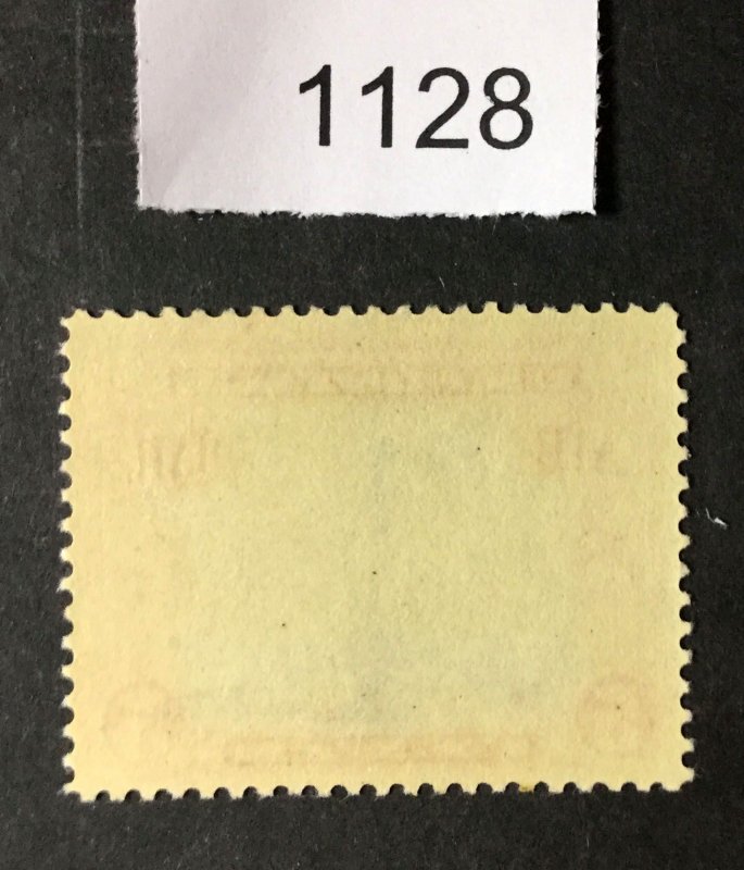MOMEN: US STAMPS   #C11 MINT OG NH VF/XF   LOT #1128