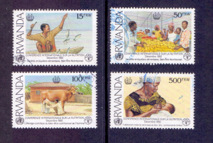 Rwanda  #1381-1384 1992   used  nutrition conference fruit stall complete