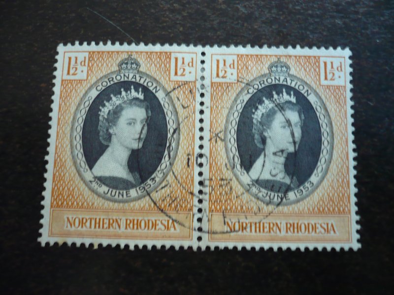 Stamps - Northern Rhodesia - Scott# 60 - Used Pair of Stamps