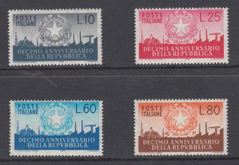 Italy     #710-13     mnh      cat  $11.15