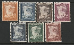 DOMINICAN REPUBLIC #C80-8 COLUMBUS LIGHTHOUSE MH