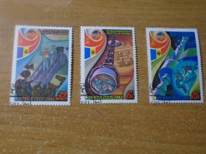 Russia  #  4940-42  used