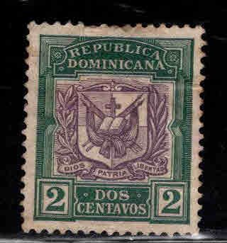 Dominican Republic Scott 126 Used coat of arms stamp Thinned