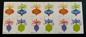 US 4571-74 // 2011 Forever Holiday Baubles Stamps // Complete Booklet // MNH