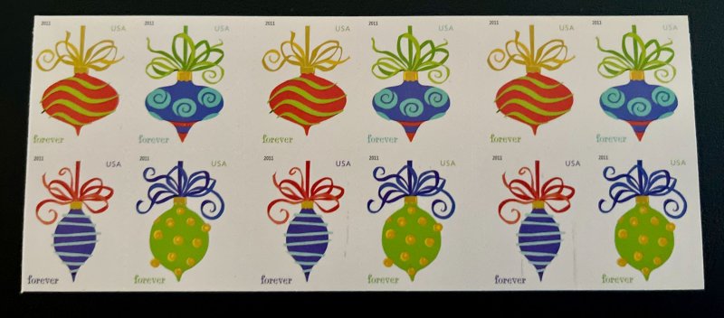 US 4571-74 // 2011 Forever Holiday Baubles Stamps // Complete Booklet // MNH