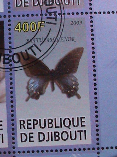 ​DJIBOUTI-2099 COLLECTIBLES-BEAUTIFUL CATS & LOVELY BUTTERFLIES-CTO S/S VF