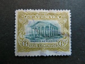 A4P10F27 Guatemala 1902 6c Used-