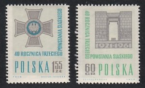 Poland # 1011-1012, Medal & Insurgents Monument, Mint Hinged. 1/3 Cat..