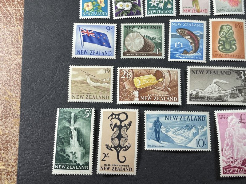 NEW ZEALAND # 333-352--MINT NEVER/HINGED----COMPLETE SET-----1960-66