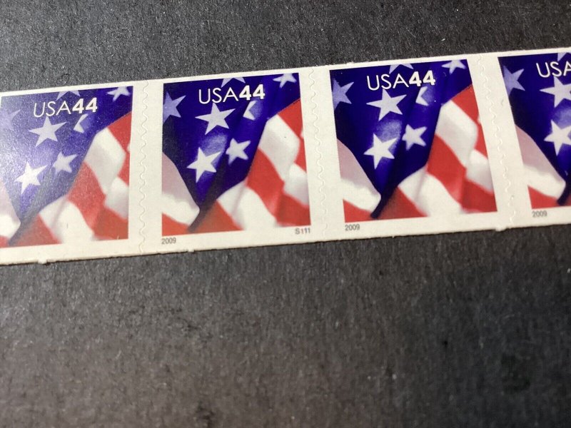 Scott#4392 MNH Coil Strip (PNC5) S1111 SSP MNH-US