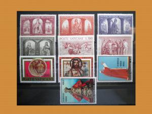 VATICAN CITY 10 STAMP PACKET. A+ QUALITY. LOT - 11