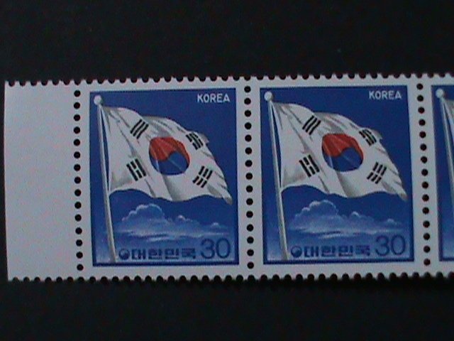 ​KOREA-SC# 1221-KOREA FLAG-MNH-STRIP -VF WE SHIP TO WORLDWIDE.  WE COMBINED