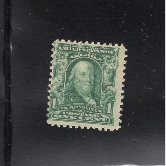 US Scott #300 F/VF MVVLH (Almost looks MNH) Sharp CV $21