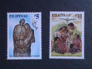 ​PHILIPPINES 2002-SC#21809-10 4TH WORLD MEETING OF FAMILY. MNH VERY FINE