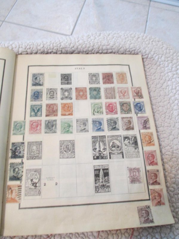 VEGAS - Battered 1928 Scott Album - OLD Stamps Incl China  >160 Photos! FE604