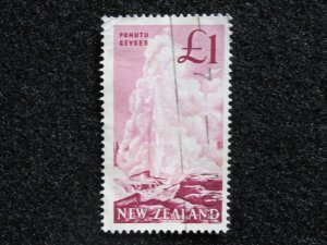 NEW ZEALAND - SCOTT# 352 - USED - CAT VAL $12.00