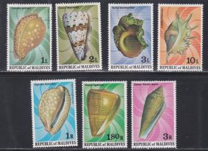 Maldive Islands # 786-792, Sea Shells, Hinged, 1/3 Cat.