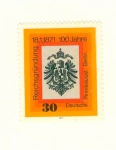 GERMANY- BERLIN 9N304 MH BIN$ 0.40