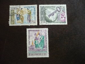 Stamps - Laos - Scott# 56,58,59 - Used Part Set of 3 Stamps