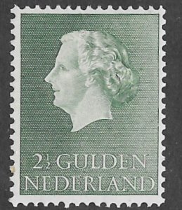Netherlands # 362  Juliana Definitive  - 2½g   1955 (1)  VLH  Unused