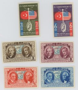 Turkey 817-22 * mint hinged (817 thin) (2108 150)